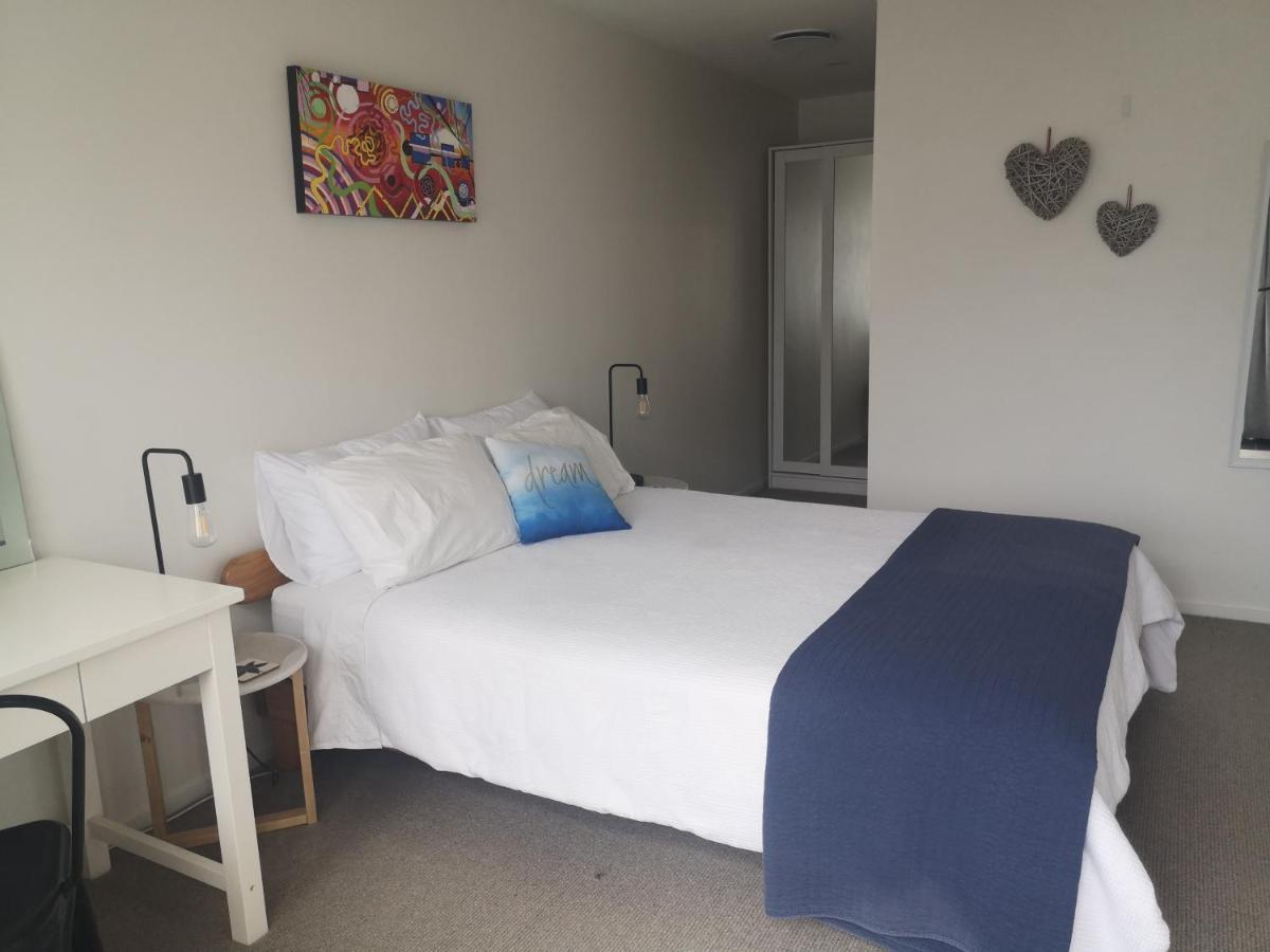 Pool House - One Bedroom Self Contained Unit موتويكا المظهر الخارجي الصورة